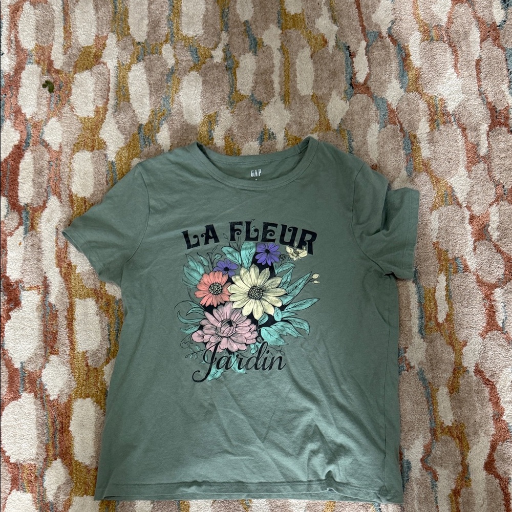 GAP Green 'La Fleur' Floral Tee